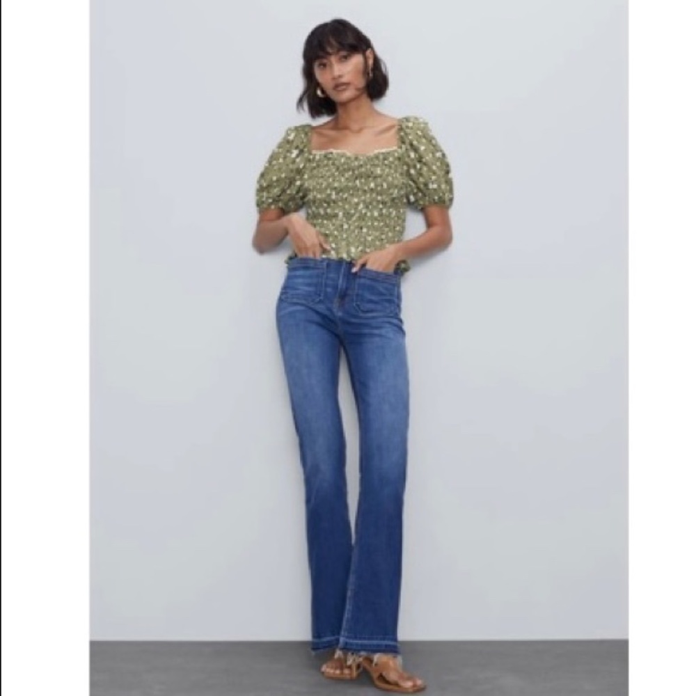 Zara Floral Smocked Bodice & Puffed Sleeve Top